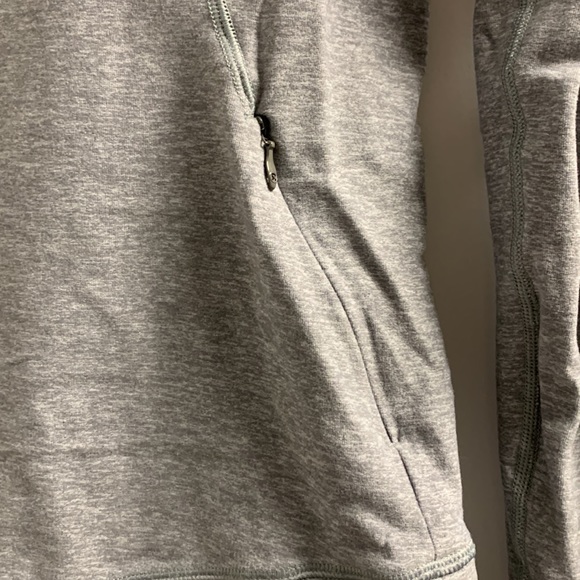 Lululemon running top - Picture 2 of 5